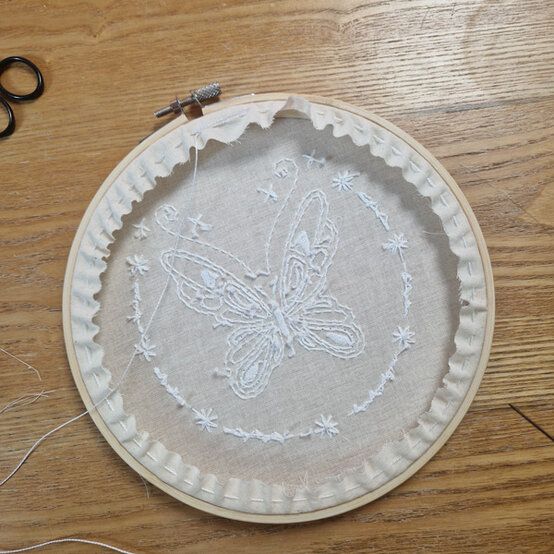 idea%5Fcandle%2Dwicking%2Dembroidery%2Dideas%5Fstep%2D05.jpg?sw=554&q=85