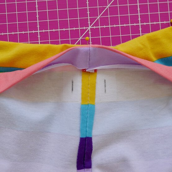 Jersey%20Sportswear_Shorts_Step6.jpeg?sw=554&q=85