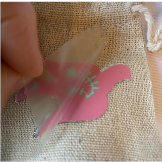 Alternative%20Christmas%20Crackers_Step11.jpeg?sw=554&q=85