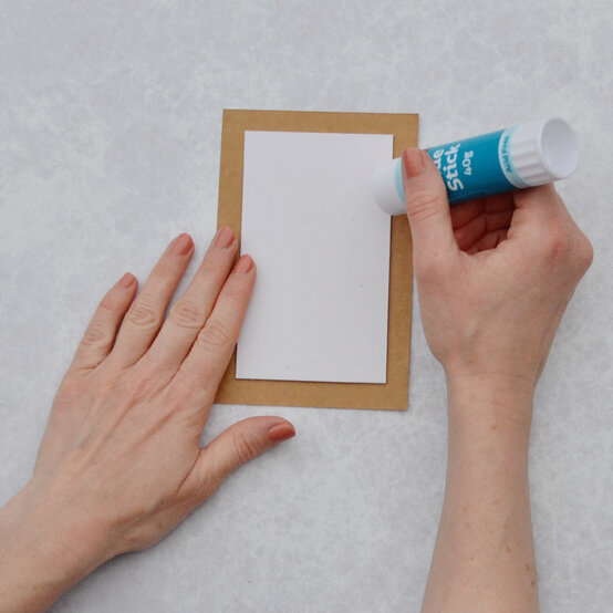 concertina-cards3.jpg?sw=554&q=85