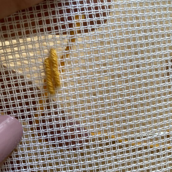 beginner-bargello_step-2_3.jpg?sw=554&q=85