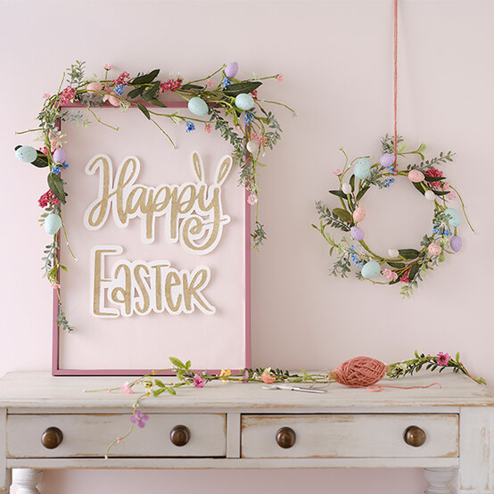 easter-sign.jpg?sw=554&q=85