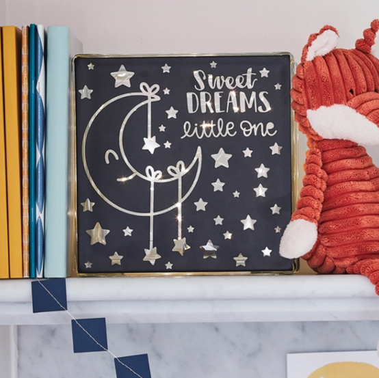 cricut-home-decor-sweet-glass-block.png?sw=554&q=85