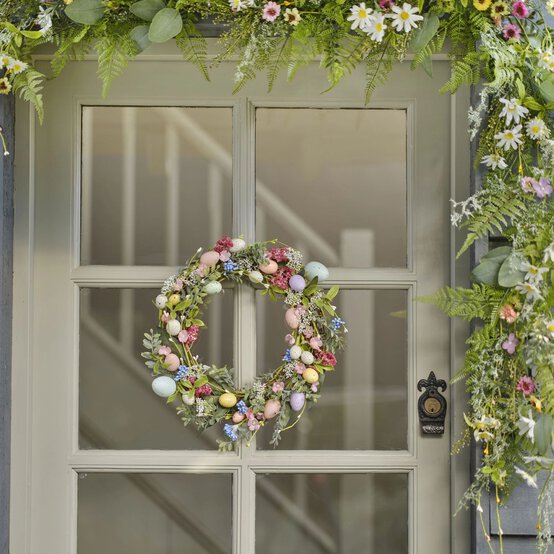 ideas%5Fmain%5Fhow%2Dto%2Dmake%2Da%2Dspring%2Degg%2Dwreath.jpg?sw=554&q=85