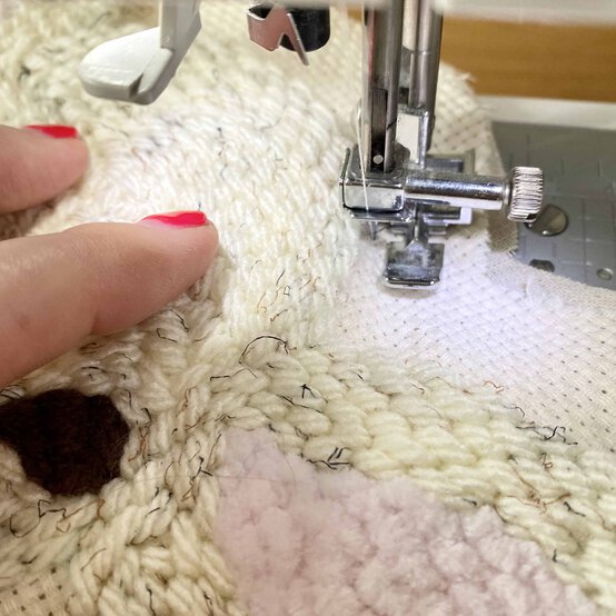 punch-needle-farm-finishing-step-3.jpg?sw=554&q=85