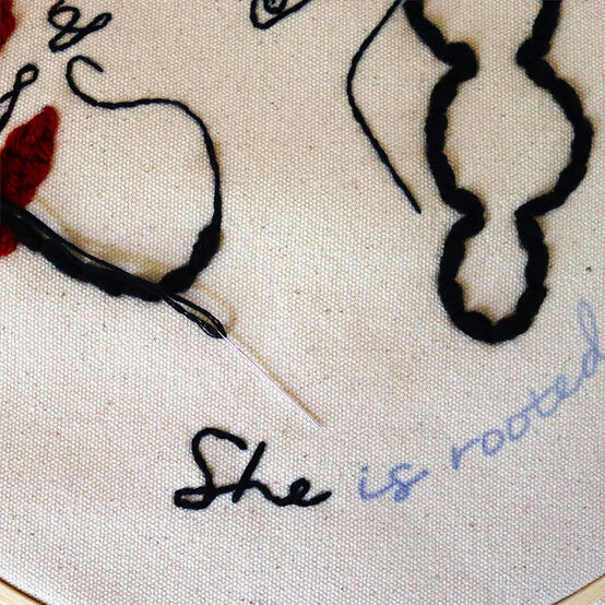 how-to-make-a-punch-needle-tote-bag%20_Step%205.jpg?sw=554&q=85