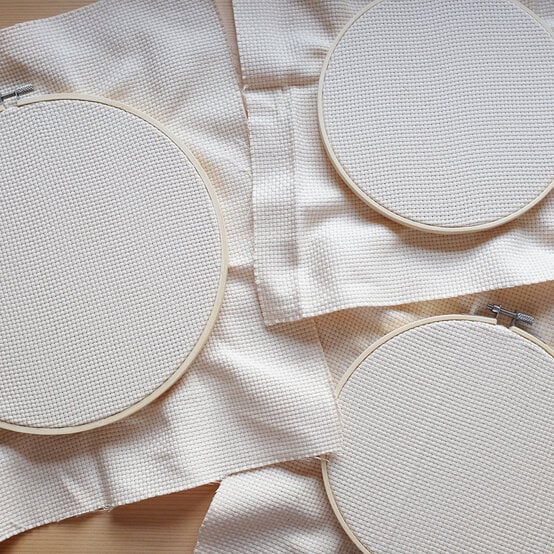 how_to_make_a_collection_of_punch_needle_hoop_art_pn_05.jpg?sw=554&q=85