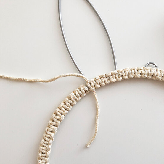 macrame-bunny-wreath-5a.jpg?sw=554&q=85