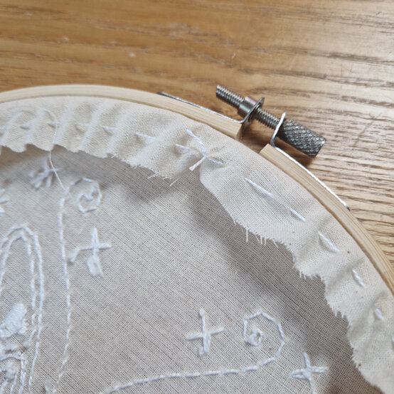 idea%5Fcandle%2Dwicking%2Dembroidery%2Dideas%5Fstep%2D04.jpg?sw=554&q=85