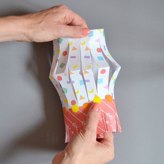 paper-lanterns14.jpg?sw=554&q=85