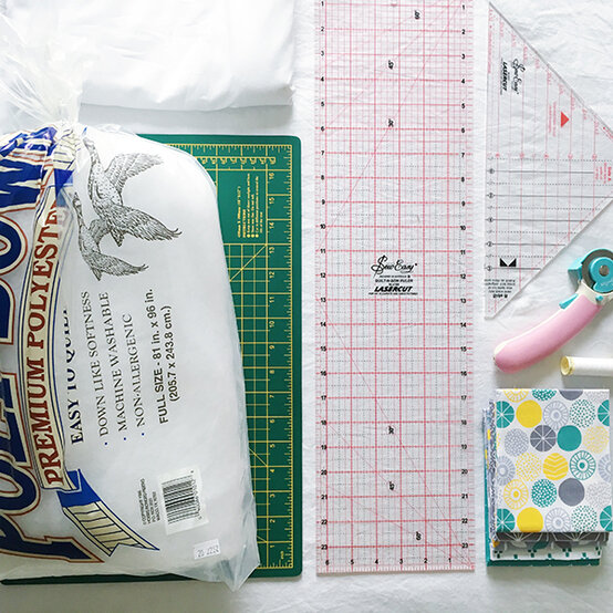 scandi-flyinggeese-quilt-youwillneed.jpg?sw=554&q=85