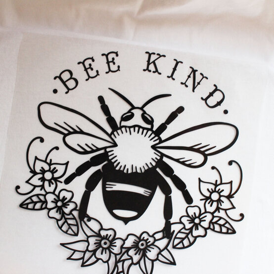 bee-kind-tshirt_step7.jpg?sw=554&q=85