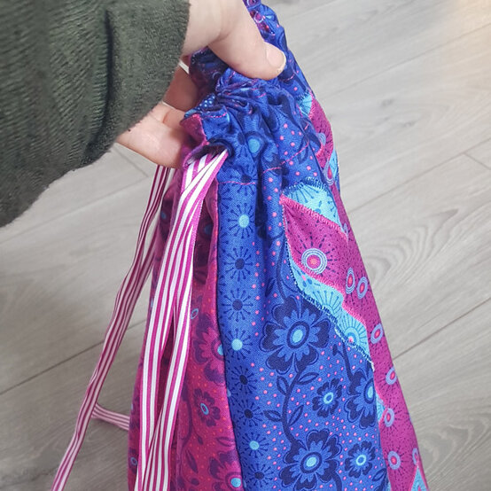 600x600_union_jack_back_26.jpg?sw=554&q=85