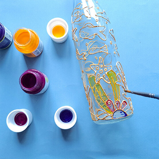 idea%5Fglass%2Dpainting%2Dideas%2Dfor%2Dbeginners%5Fstep%2D08.jpg?sw=554&q=85