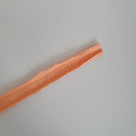 cricut-how-to-make-a-penant-flag-step7.jpg?sw=554&q=85