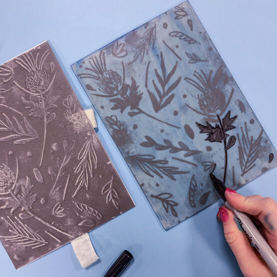 how-to-lino-cut-a-scottish-thistle-print_preparation_step-5.jpg?sw=554&q=85