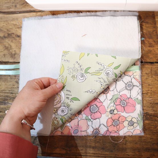 cutlery-roll_step6.jpg?sw=554&q=85