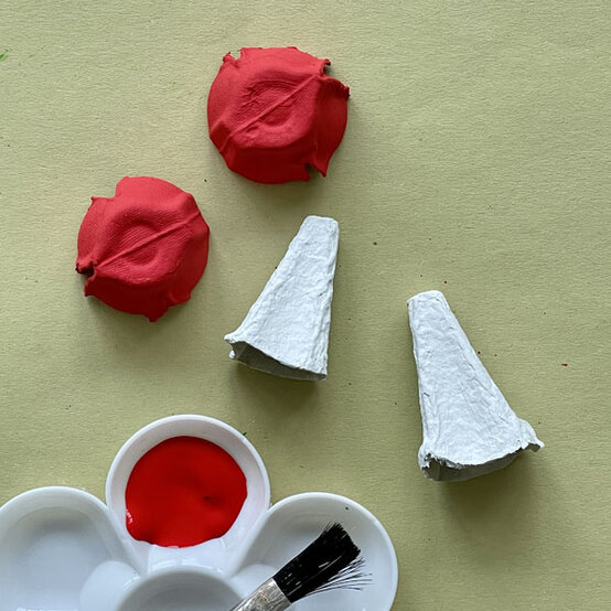 toadstools_step-2a.jpeg?sw=554&q=85