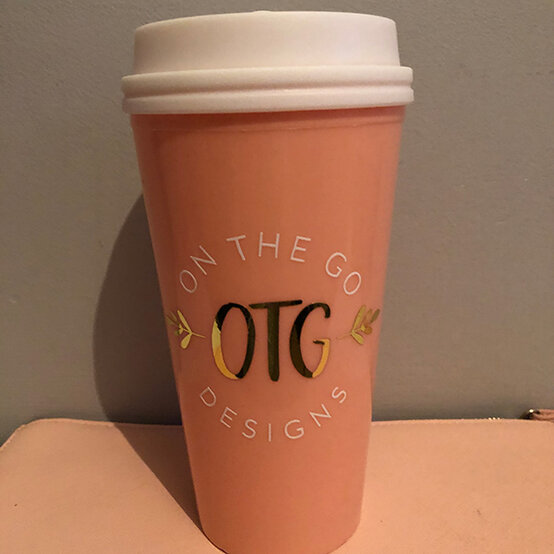 artisan-penny-odonovan-cricut-vinyl-travel-cup.jpg?sw=554&q=85