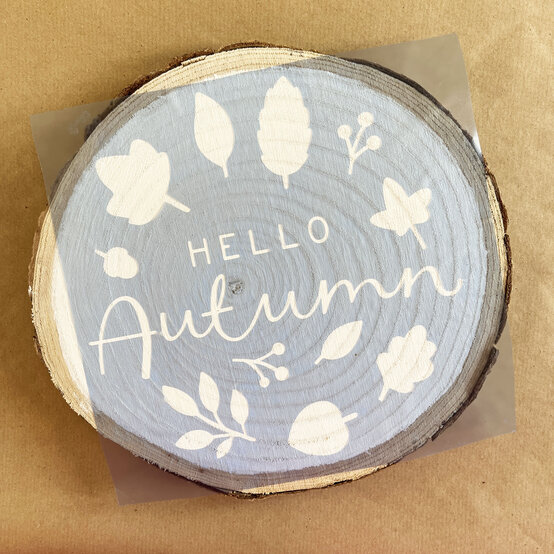 Idea_how-to-make-an-autumn-wooden-slice_step4.JPG?sw=554&q=85