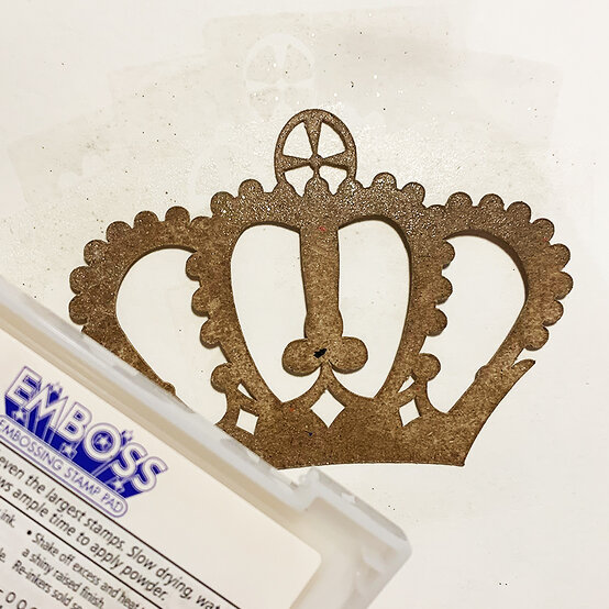 Cricut-Jubilee-Bunting_Step5a.jpg?sw=554&q=85