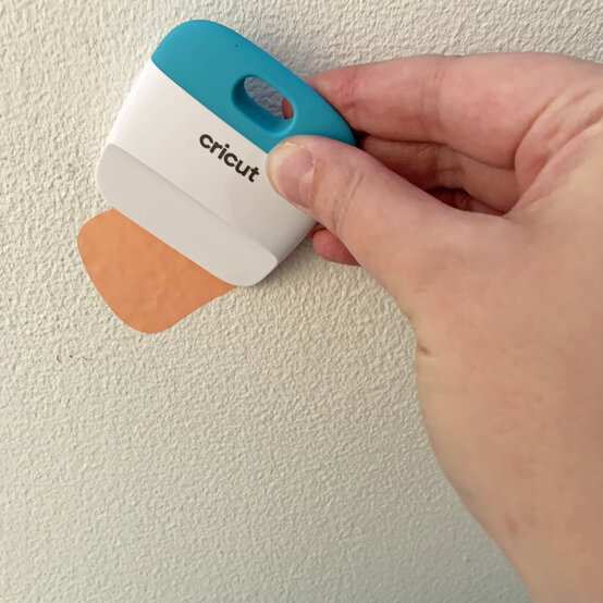 wall-decor_step_13.jpg?sw=554&q=85