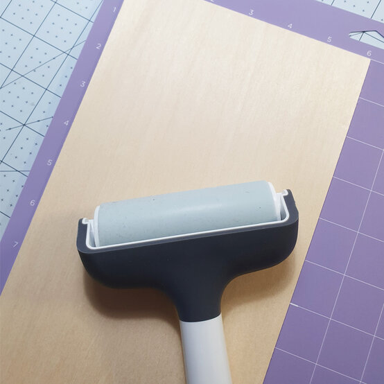 cricut_spring_wreath_step_21.jpg?sw=554&q=85