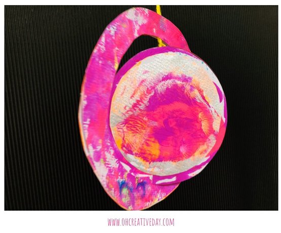 space-art-oh-creative-day.jpg?sw=554&q=85