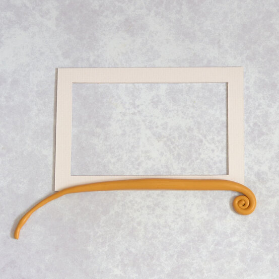 friends-fimo-frame5.jpg?sw=554&q=85