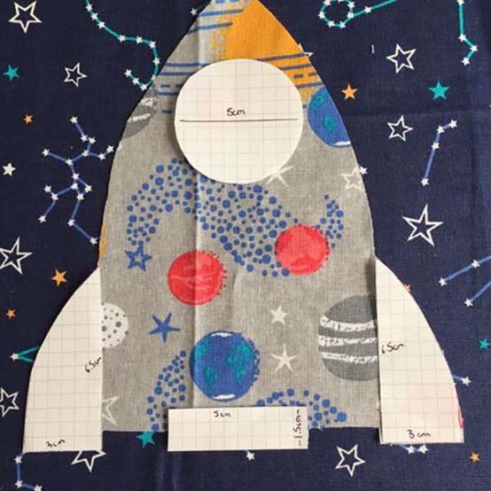 space-wall-hanging-3.jpg?sw=554&q=85