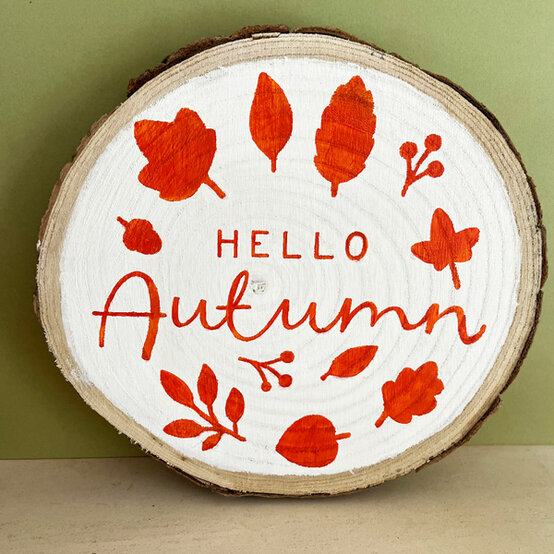 idea_autumn-crafts-you-need-to-make_slice.jpg?sw=554&q=85