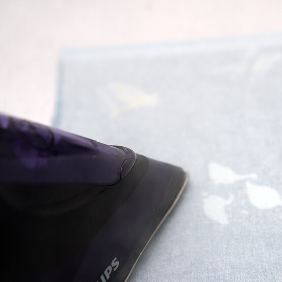 how-to-sew-a-craft-organiser_step1.jpg?sw=554&q=85