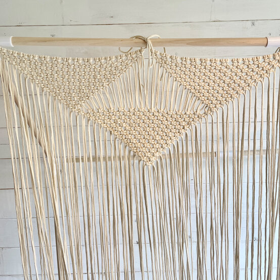 how-to-make-a-macrame-playhouse_step5.jpg?sw=554&q=85