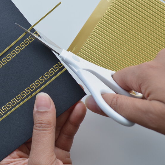 how_to_make_kaaba_eid_cards_4.jpg?sw=554&q=85