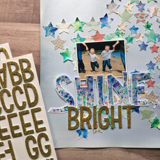 pixie-powder-scrapbook-lo-pixie-powder-title-step-5-edit.jpg?sw=554&q=85