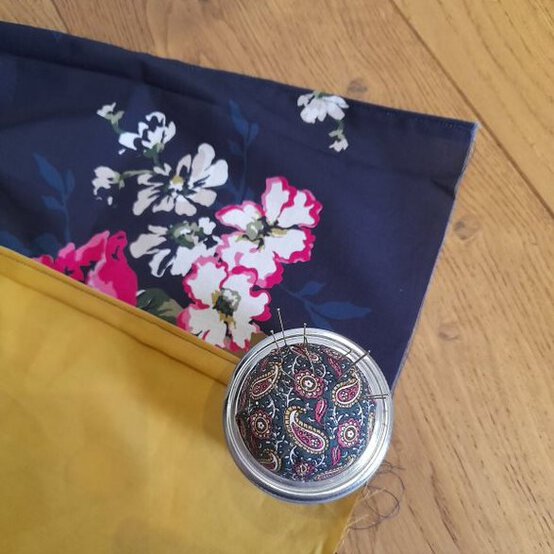 pillow_floor_mat_joules_2.jpg?sw=554&q=85