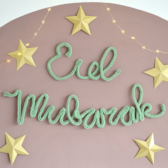 How-to-Make-a-Knitted-Eid-Mubarak-Sign_step20a.jpg?sw=554&q=85