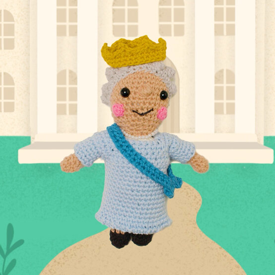Amigurumi-April-2022-Queen-Day-4-image.jpg?sw=554&q=85