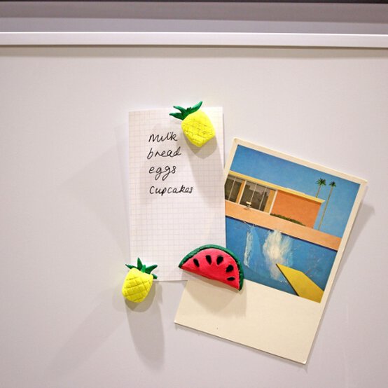 clay_fruit_magnets.jpg?sw=554&q=85