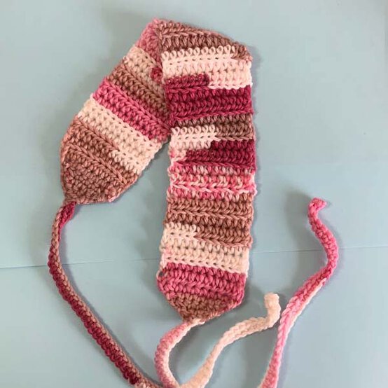 ideas%5Fhow%2Dto%2Dcrochet%2Da%2Dheadband%5Fplain%2Dheadband%5Fstep%2D2c.jpg?sw=554&q=85