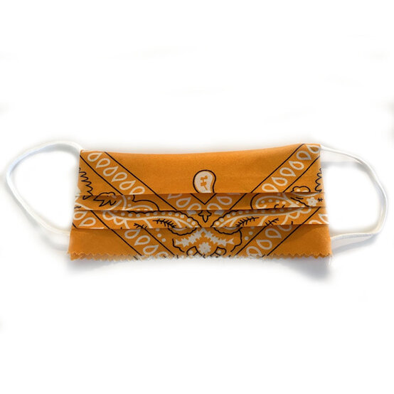 1-how-to-make-a-bandana-face-covering-8.jpg?sw=554&q=85