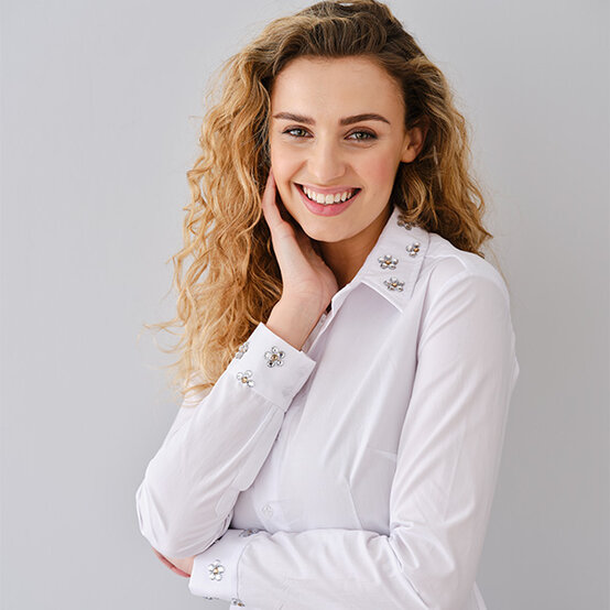 embellished%20shirt.jpg?sw=554&q=85