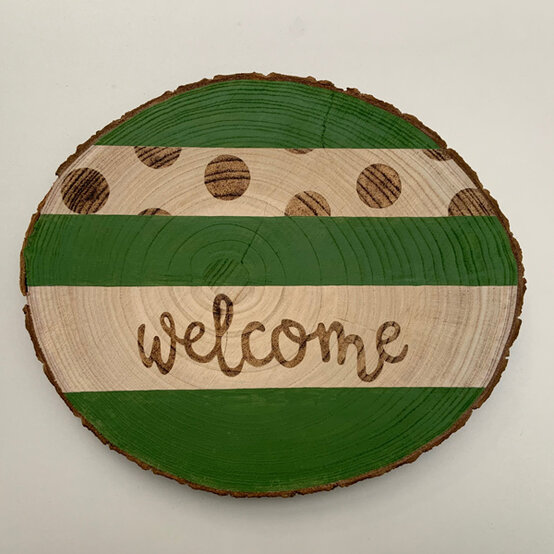 idea_pyrography-welcome-sign_step8a.jpg?sw=554&q=85