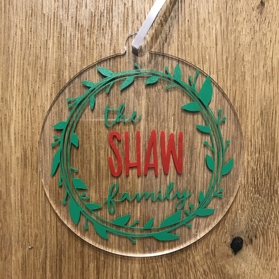 idea_cricut-acrylic-bauble-shaw_hero.jpg?sw=554&q=85