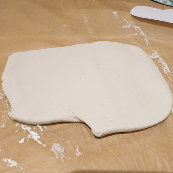 idea_messy-crafts-for-kids_step1a.jpg?sw=554&q=85