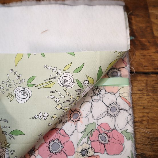 cutlery-roll_step6_2.jpg?sw=554&q=85