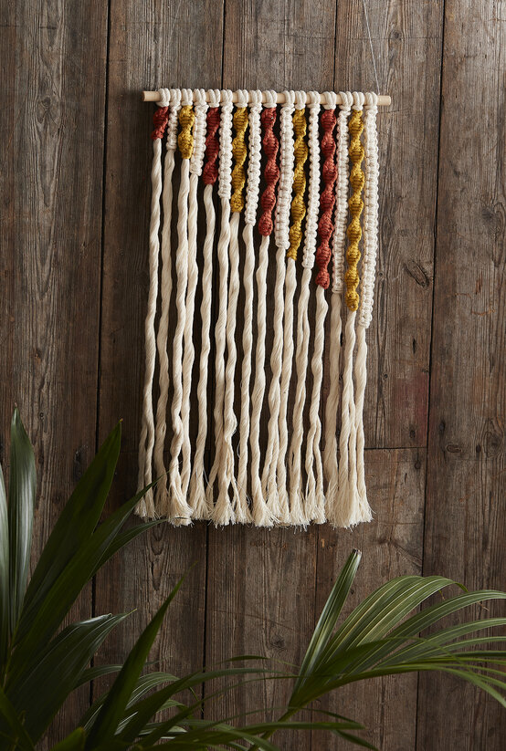 how_to_make_a_diagonal_macrame_wallhanging_hero.jpg?sw=554&q=85
