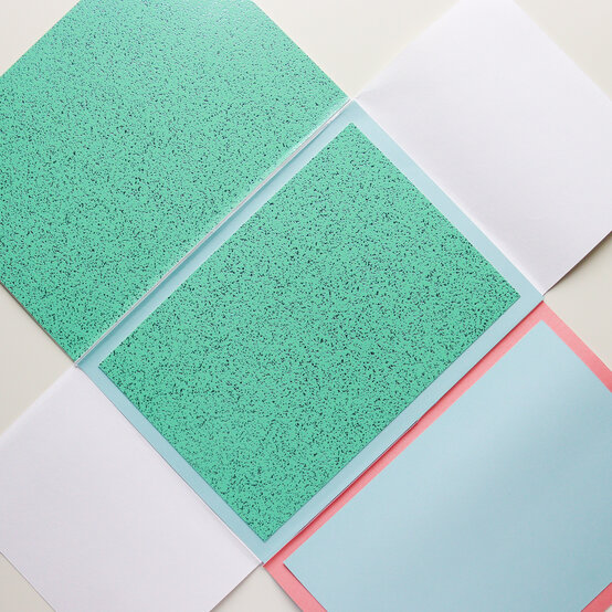 cricut_how_to_make_happy_mail_step-5.jpg?sw=554&q=85