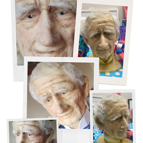artisan-joanne-savage-king-charles-needle-felted-sculpture.jpg?sw=554&q=85