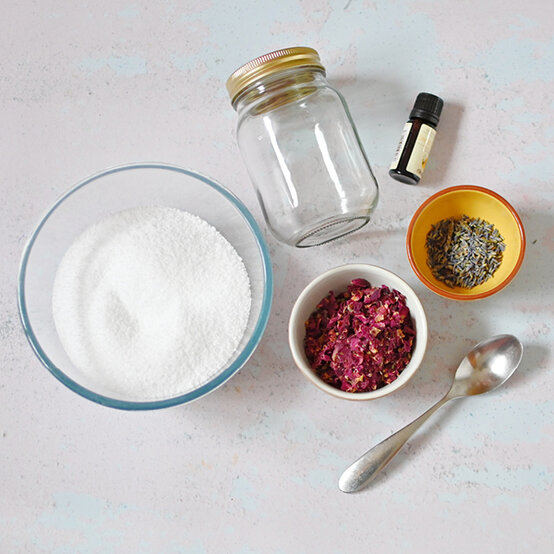 5_craft_ideas_for_sustainable_living_ideas23.jpg?sw=554&q=85